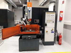 Charmilles Form 2-LC – Year 1999