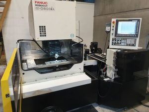 FANUC Robocut alpha c600ia – Year 2015