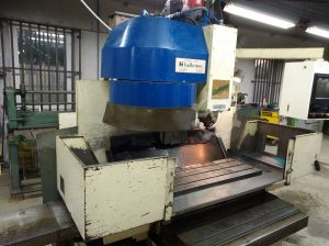 KIWA EXCEL 1200 CNC Vertical Machining Center – Year 1988