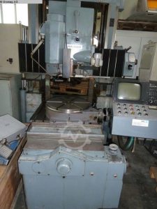 HAUSER 5 DR – Year 1975