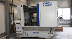 GLEASON-PFAUTER P 250SF Gear Hobbing Machine – Year 2005