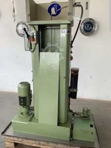 HENNING U3E1000E Keyseater – Year 1992