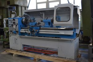 PINACHO S-90/260 CNC Cycle Controled Lathe – Year 1999