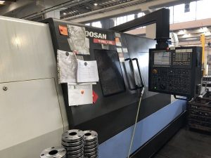 DOOSAN PUMA 400 LB – Year 2012