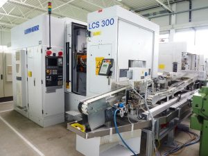 LIEBHERR LCS 300 CNC Gear Tooth Flank Grinding Machine – Year 2006