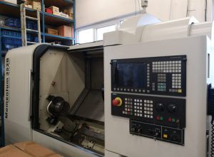 Macro Micro Tech Momentum 352 CNC Lathe – Year 2013