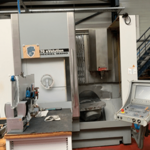 DMG DMU 70 EVO CNC Vertical Machining Center 5 Axes - Year 2001
