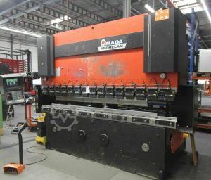 AMADA-PROMECAN HFBO 125/30 Press Brake 125 Ton – Year 1996