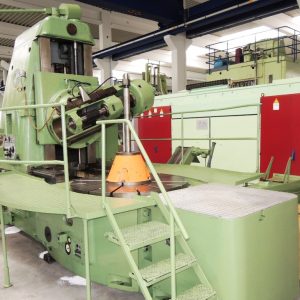 PFAUTER P 1800 Gear Vertical Hobbing Machine - Year 1966