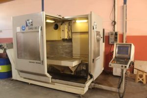 DECKEL MAHO 80T CNC Vertical Machining Center – Year 2003