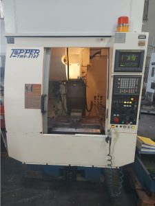 TOPPER TMV 510T CNC Vertical Machining Center – Year 2002