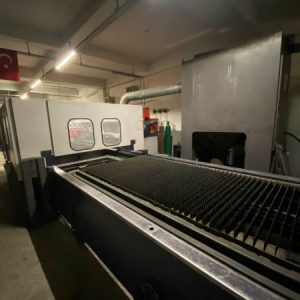 BYSTRONIC BYSPRINT 2512 CNC Laser Cutting Machine - Year 2001