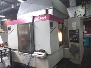 Stama MC320/E CNC Vertical Machining Center – Year 1994