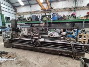 Geminis GE 650 x 4000 Heavy Duty Lathe