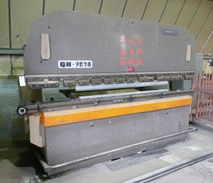 Adira QH9030 Press Brake