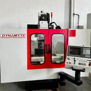Dynamyte Model 4400 - CNC Machining Center