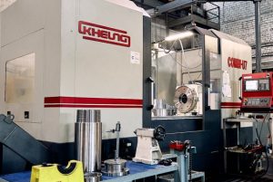 KIHEUNG COMBI-U7 CNC Vertical Machining Center – Year 2016