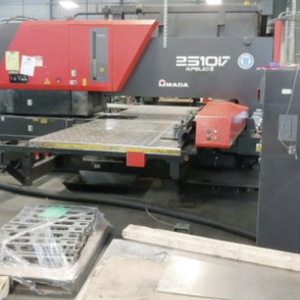 AMADA AP3 2510V CNC Punching Machine - Year 2000