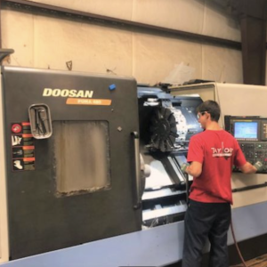 DOOSAN PUMA 480 - Year 2011