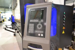 Hoston HPB-160/4000-DA-52 Press Brake