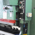 Technical Buyer’s Handbook: Assessing Pre-Owned , Used , Secondhand, Surplus CNC Machines Before Purchase KOMATSU PHS 200×310 Press Brake made in Japan