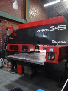 Amada Vipros 345 – Year 1995
