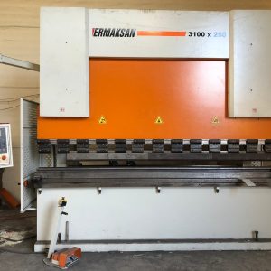 Ermak 3100 x 250 CNC Press brake - Year 2005