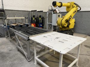 Fanuc Robot R-2000iA 165F – Year 2003