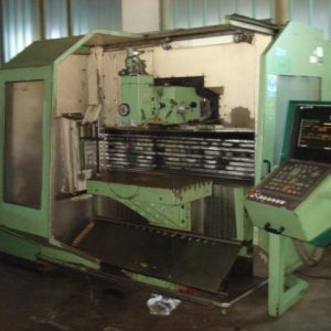 MAHO CNC Milling Machine - Year 1989