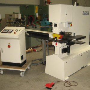 Mubea KLH 700/760 - Punching Press