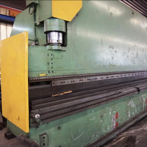 Steiner AK25/60 CNC Press Brake - Year 1986