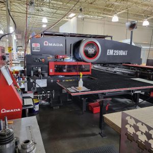 Amada EM-2510-NT - Year 2013