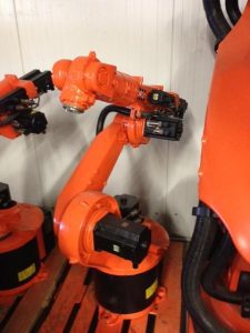 Kuka KR 15-2 – Year 2002