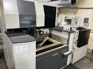 Mitsubishi QA20 – Year 2000