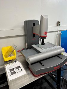 Starrett AVR 300 Vertical Benchtop – Year 2020
