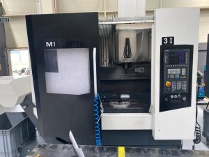 DMG MORI M1 Vertical Machining Center – Year 2021