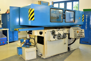 Fas Głowno SPG 30 x 800 Surface Grinding Machine