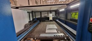 YAWEI HLF-1530 Fiber Laser – Year 2017