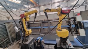 ZAP-ROBOTYKA FANUC ArcMate 100iC Robotic Welding Station – Year 2014