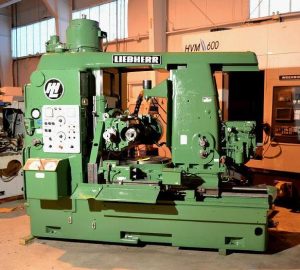 Liebherr L 650 Gear Hobber – Year 1975