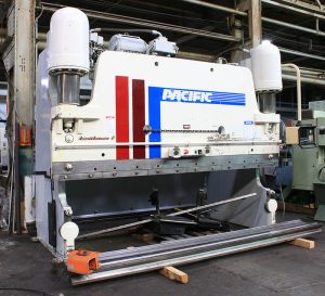 Pacific FF350-12-I Hydraulic Press Brake – Year 1985