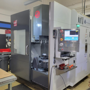 Haas UMC-750 - Year 2015