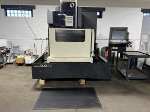 Makino DUO64 CNC Wire EDM – Year 2011