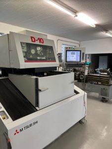 Mitsubishi MV1200S Wire EDM – Year 2014