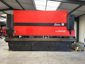 Amada HFB-O 2206 – Year 2000