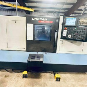 DOOSAN PUMA 240MC - Year 2007