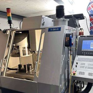 Realmeca RV-2 5A CNC Vertical Machining Center - Year 2001