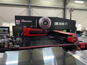 Amada EM-2510 MII – Year 2018