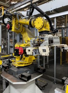 Fanuc R-2000iB 210F Robot – Year 2015