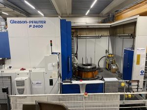 GLEASON-PFAUTER P 2400 CNC Gear Hobbing Machine – Year 2010